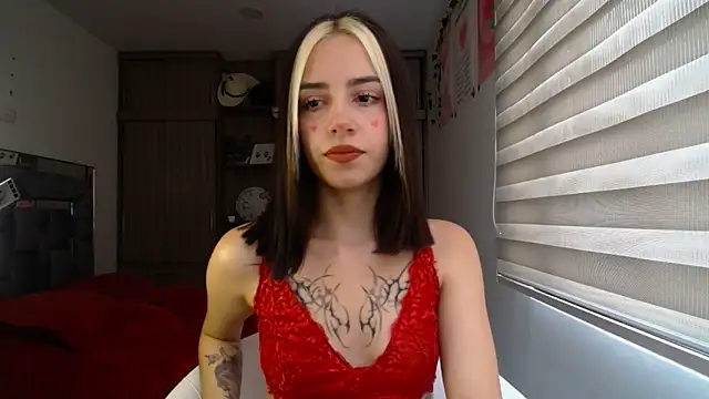 Kittyross online show from 02/14/26, 04:37