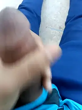 Snapshot of Mohamed234897 chatting on 11/16/25, 05:18 Mohamed234897 online show from 11/16/25, 05:18