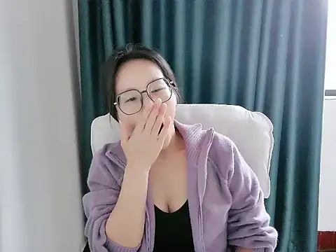 guai00 online show from 09/29/25, 01:11