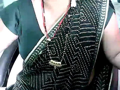 BABITA KUMARII online show from 11/23/25, 04:29