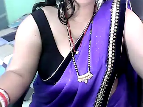 BABITA KUMARII online show from 02/17/26, 05:08