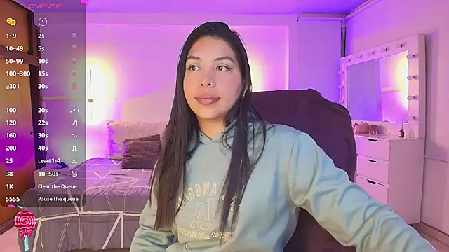 kloe28 online show from 03/27/26, 03:56