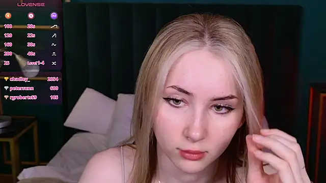 LiraKink online show from 11/19/25, 08:25