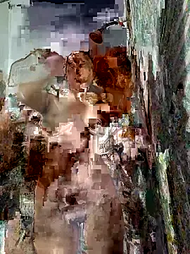 Snapshot of rooubin chatting on 10/11/25, 03:06 rooubin online show from 10/11/25, 03:06