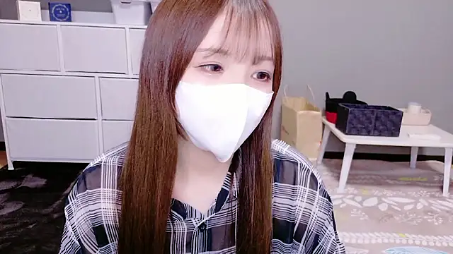 Snapshot of NINOoHard-Engine chatting on 10/16/25, 04:08 NINOoHard-Engine online show from 10/16/25, 04:08