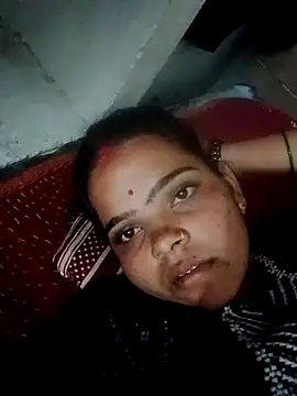 Snapshot of Cuty_nensi chatting on 09/27/25, 02:11 Cuty nensi online show from 09/27/25, 02:11