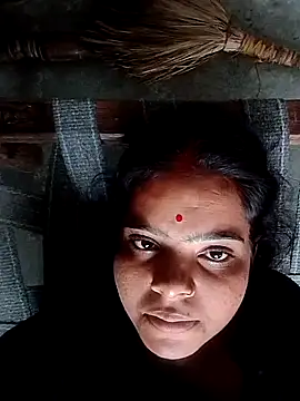 Snapshot of Cuty_nensi chatting on 10/01/25, 06:19 Cuty nensi online show from 10/01/25, 06:19