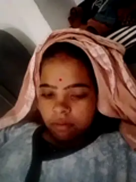 Snapshot of Cuty_nensi chatting on 10/14/25, 06:36 Cuty nensi online show from 10/14/25, 06:36