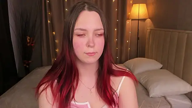 Monica  Queen online show from 03/11/26, 05:35