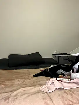 Snapshot of SelenaxMauro420 chatting on 09/30/25, 06:02 SelenaxMauro420 online show from 09/30/25, 06:02