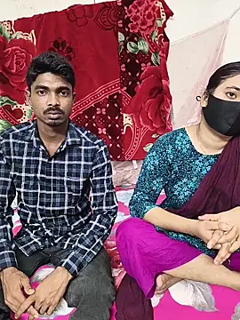 Love Queen11 online show from 03/13/26, 04:24