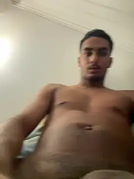 Aaroncornelius online show from 03/17/26, 07:39