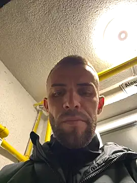 sexyman1936 online show from 10/31/25, 07:26