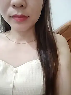 Girl Shy2000 online show from 09/30/25, 10:59