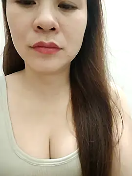 Girl Shy2000 online show from 10/17/25, 05:04