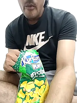 Ilhaamgrey online show from 10/28/25, 02:20