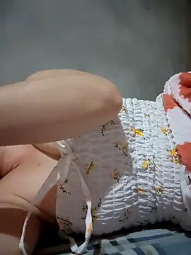 Meoweo 23 online show from 10/12/25, 10:09