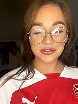 Snapshot of MissPixieRae chatting on 10/26/25, 08:59 MissPixieRae online show from 10/26/25, 08:59