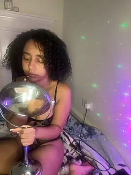 DarkFantisyxx online show from 10/17/25, 08:17