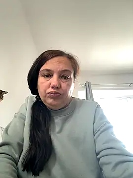 Eleanorxx online show from 10/08/25, 09:40