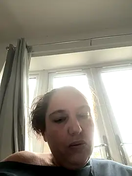 Eleanorxx online show from 10/17/25, 03:25