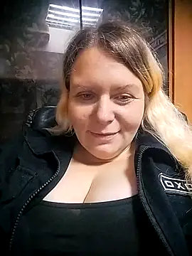 Fiona696 online show from 10/05/25, 05:50