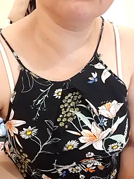 Kimkhaepretty online show from 02/13/26, 03:19