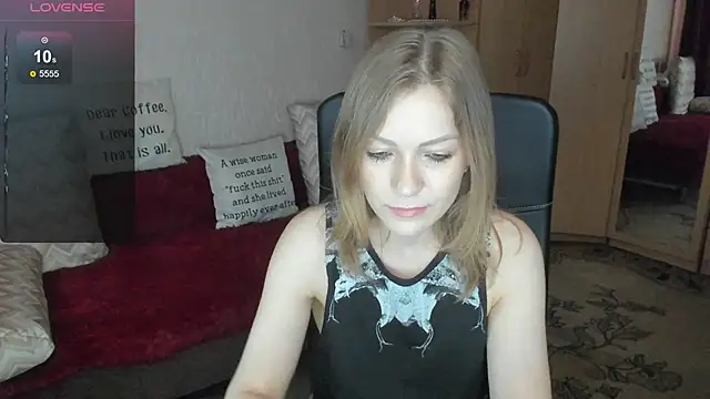 Snapshot of Tiffany_Bates chatting on 06/16/26, 09:23 Tiffany Bates online show from 06/16/26, 09:23