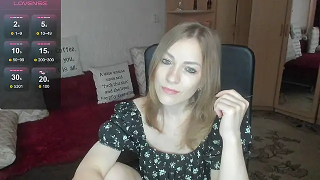 Snapshot of Tiffany_Bates chatting on 06/19/26, 09:35 Tiffany Bates online show from 06/19/26, 09:35