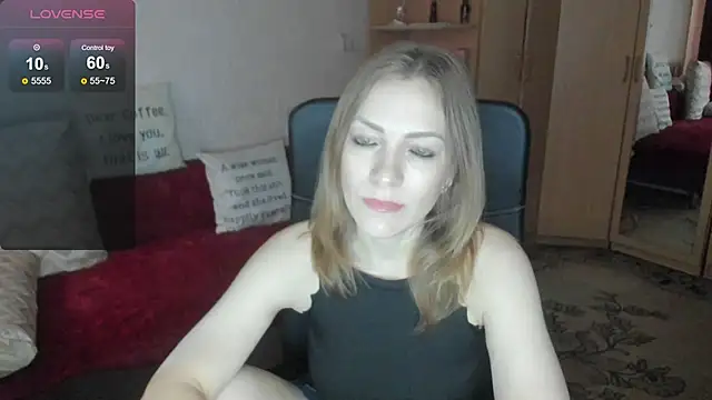 Snapshot of Tiffany_Bates chatting on 06/21/26, 10:07 Tiffany Bates online show from 06/21/26, 10:07