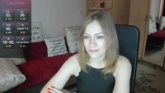 Snapshot of Tiffany_Bates chatting on 07/19/26, 09:13 Tiffany Bates online show from 07/19/26, 09:13