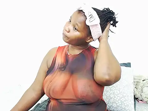 Snapshot of HORNYMELONS22xx chatting on 05/20/26, 12:28 HORNYMELONS22xx online show from 05/20/26, 12:28