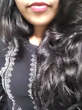 Snapshot of Miss_Rose__ chatting on 10/07/25, 04:59 Miss Rose   online show from 10/07/25, 04:59