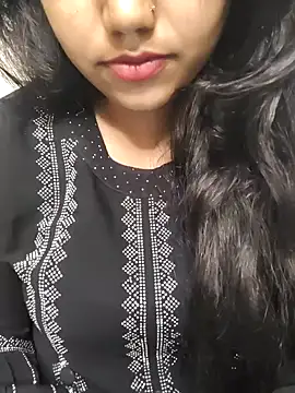 Snapshot of Miss_Rose__ chatting on 10/12/25, 09:08 Miss Rose   online show from 10/12/25, 09:08