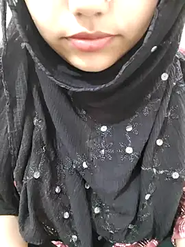 Snapshot of Miss_Rose__ chatting on 10/28/25, 05:59 Miss Rose   online show from 10/28/25, 05:59