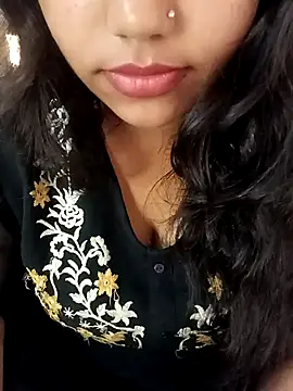 Snapshot of Miss_Rose__ chatting on 10/30/25, 06:15 Miss Rose   online show from 10/30/25, 06:15