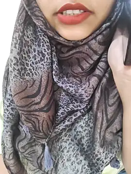 Miss Rose   online show from 04/13/26, 06:30