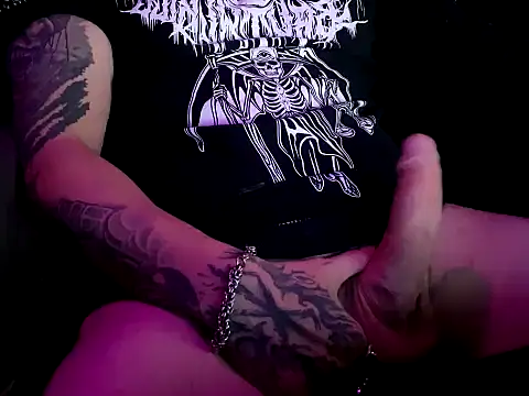 Snapshot of Sinner___ chatting on 09/30/25, 10:59 Sinner    online show from 09/30/25, 10:59