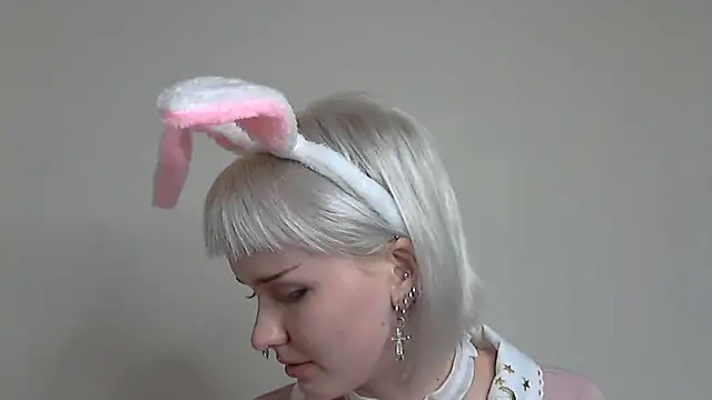 Paradoxy  online show from 10/09/25, 06:50