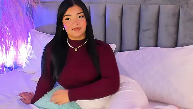 EmmaBlossom online show from 11/13/25, 07:46