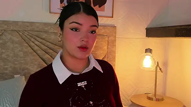 EmmaBlossom online show from 02/05/26, 12:43