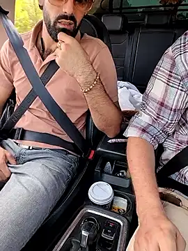 Snapshot of Young_Arab_and_Gay_Daddy chatting on 09/27/25, 12:21 Young Arab and Gay Daddy online show from 09/27/25, 12:21