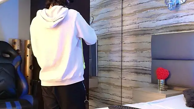 Lovers 21 online show from 03/07/26, 04:20