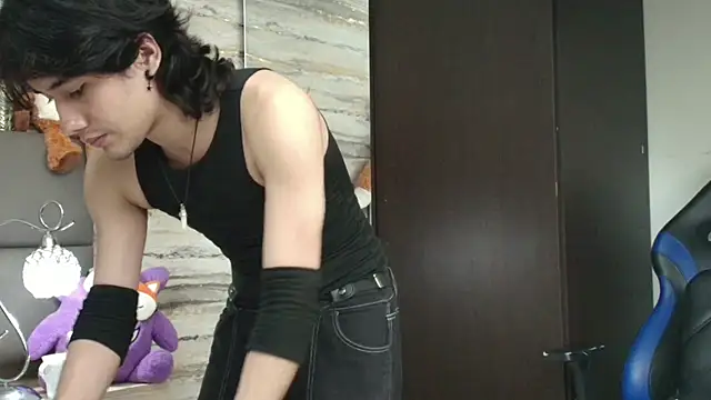 Lovers 21 online show from 04/05/26, 04:09