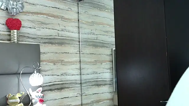 Lovers 21 online show from 04/10/26, 03:56