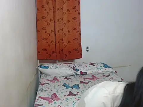 kiyusweetcrazy online show from 10/14/25, 02:01