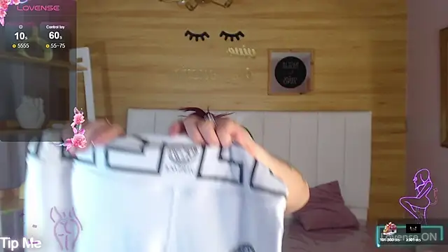 draviana a  online show from 11/21/25, 03:05