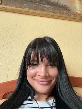 Snapshot of Alina_XXXX_ chatting on 05/11/26, 02:45 Alina XXXX online show from 05/11/26, 02:45