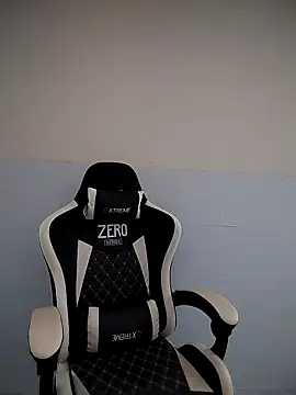 Quynhbabysexy online show from 03/06/26, 08:11