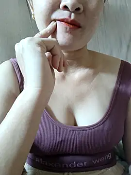 Paul-paul11 online show from 10/24/25, 01:35